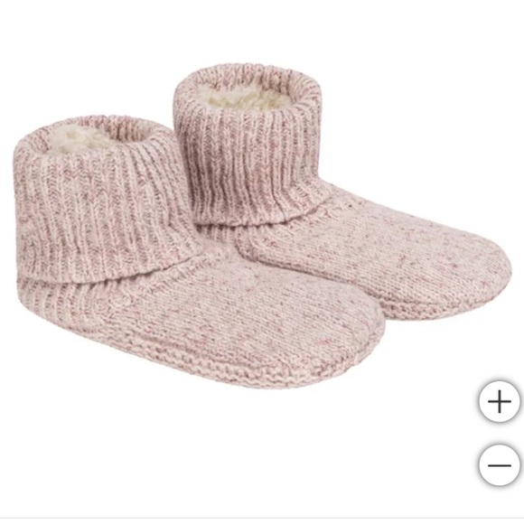 NWT Lemon Women's Turn Cuff Slipper Sock LIGHT PINK - size Small / Medium - Picture 1 of 10